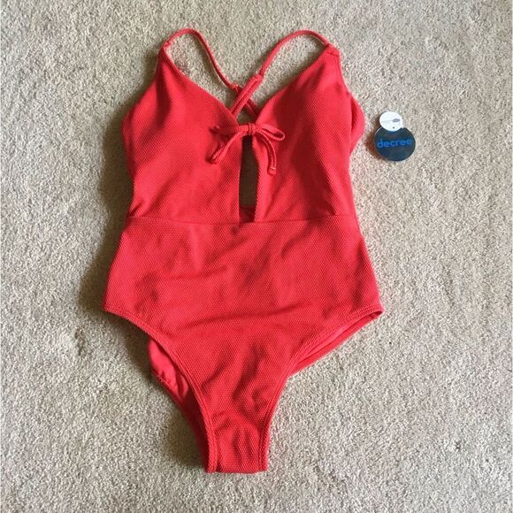 NWT Decree Women's Solid Red One-Piece Swimming Suit - Picture 1 of 7